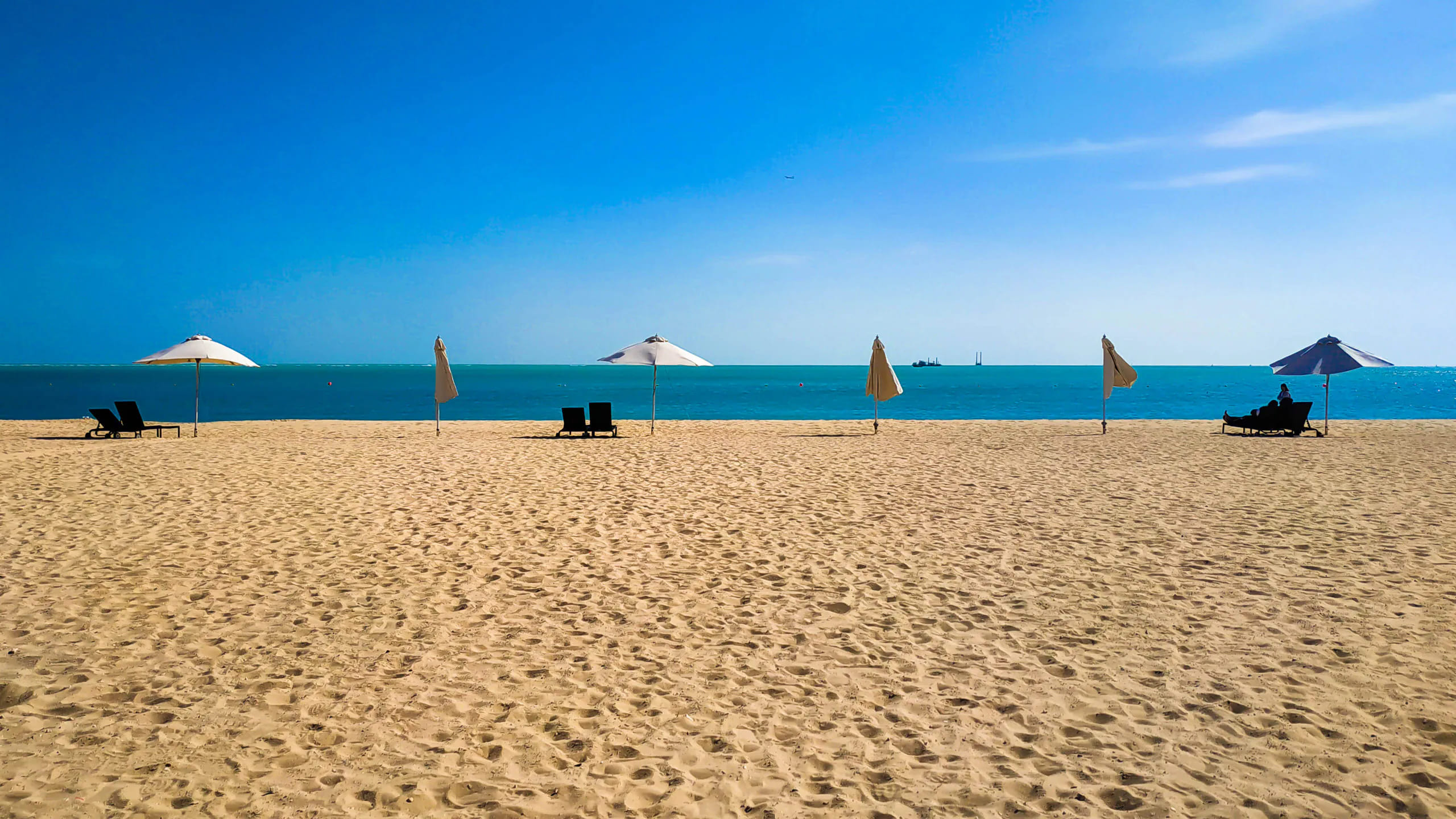 Al Wakrah Family Beach