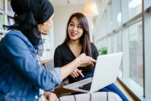 How to Get a High Paying Job in Qatar