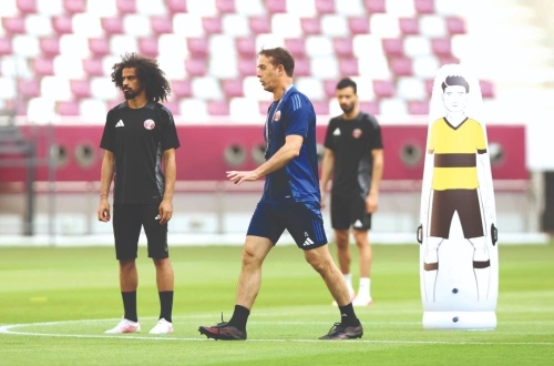 Qatar Gears Up for Pivotal World Cup Qualifier Against Iran Under New Coach Lopetegui