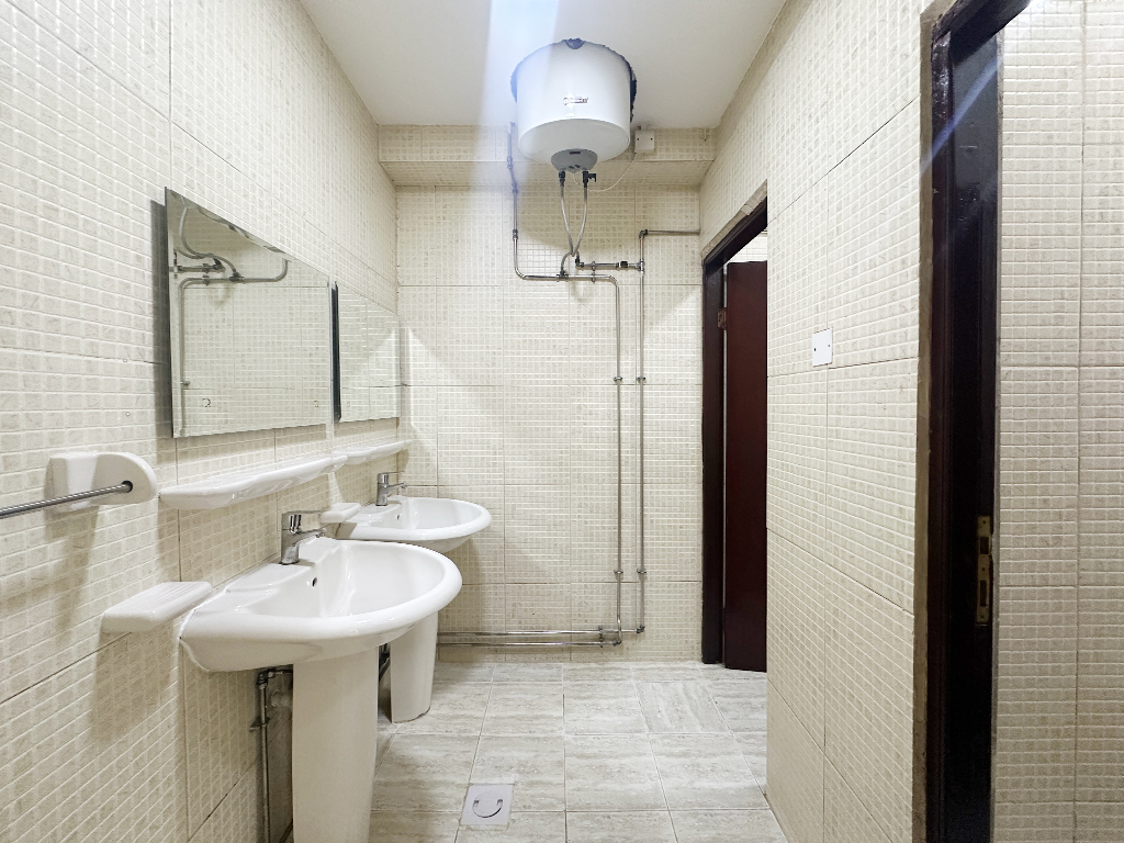 Expansive Prime Office Spaces at Exceptional Price in Al Hilal 2