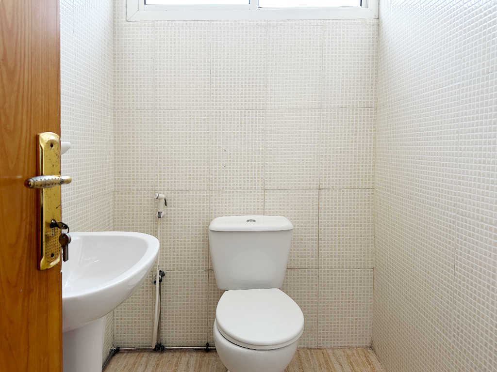 Expansive Prime Office Spaces at Exceptional Price in Al Hilal 3