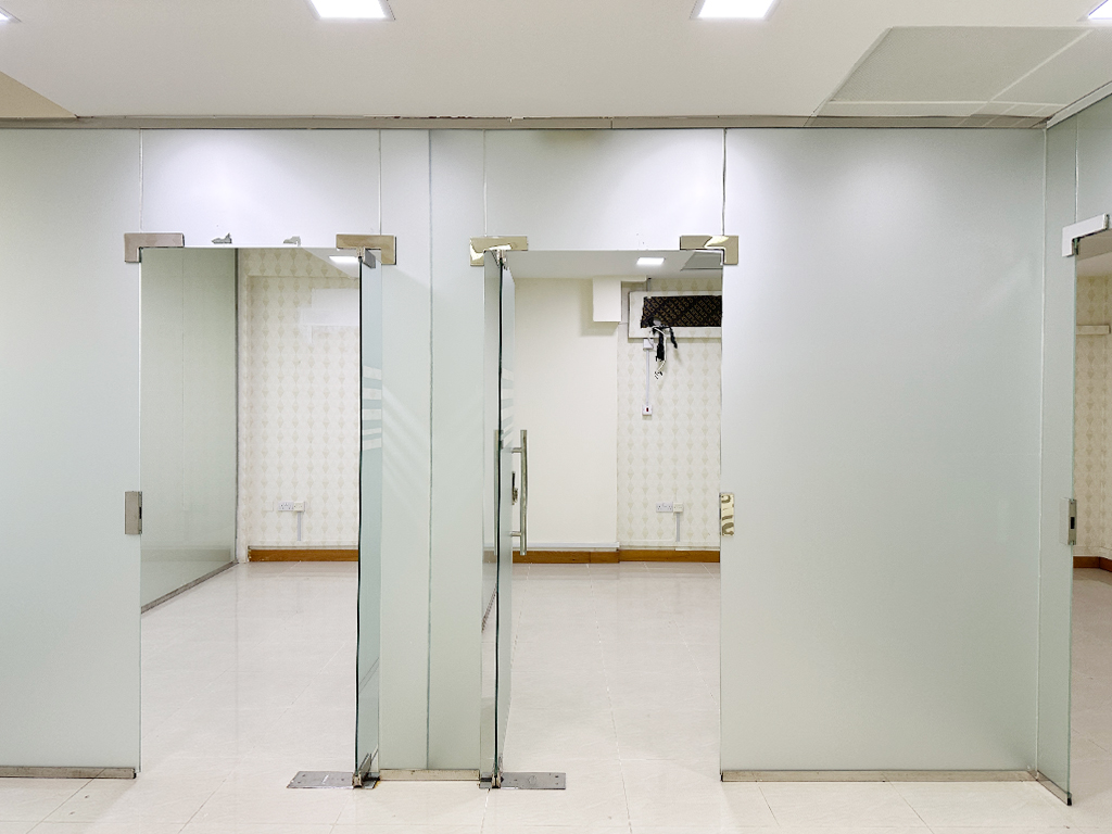 Expansive Prime Office Spaces at Exceptional Price in Al Hilal 6