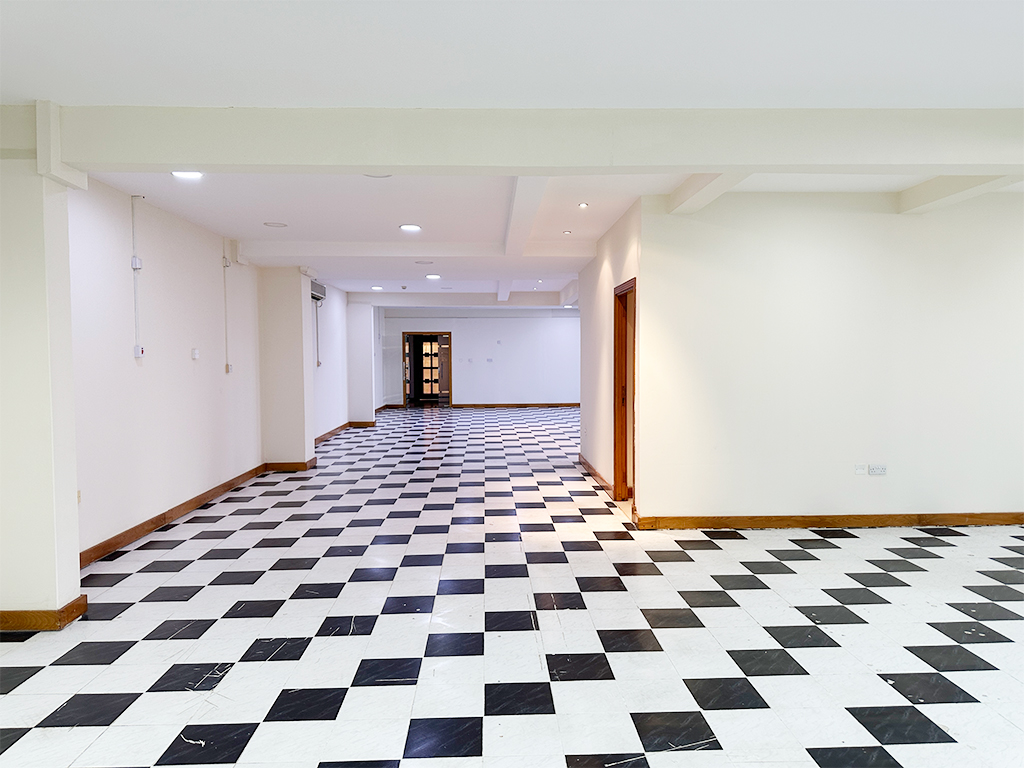 Expansive Prime Office Spaces at Exceptional Price in Al Hilal 7